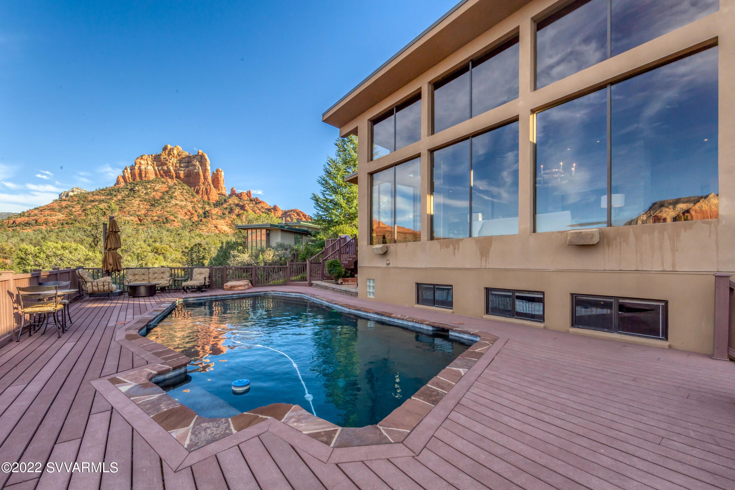 5 Forest View Drive