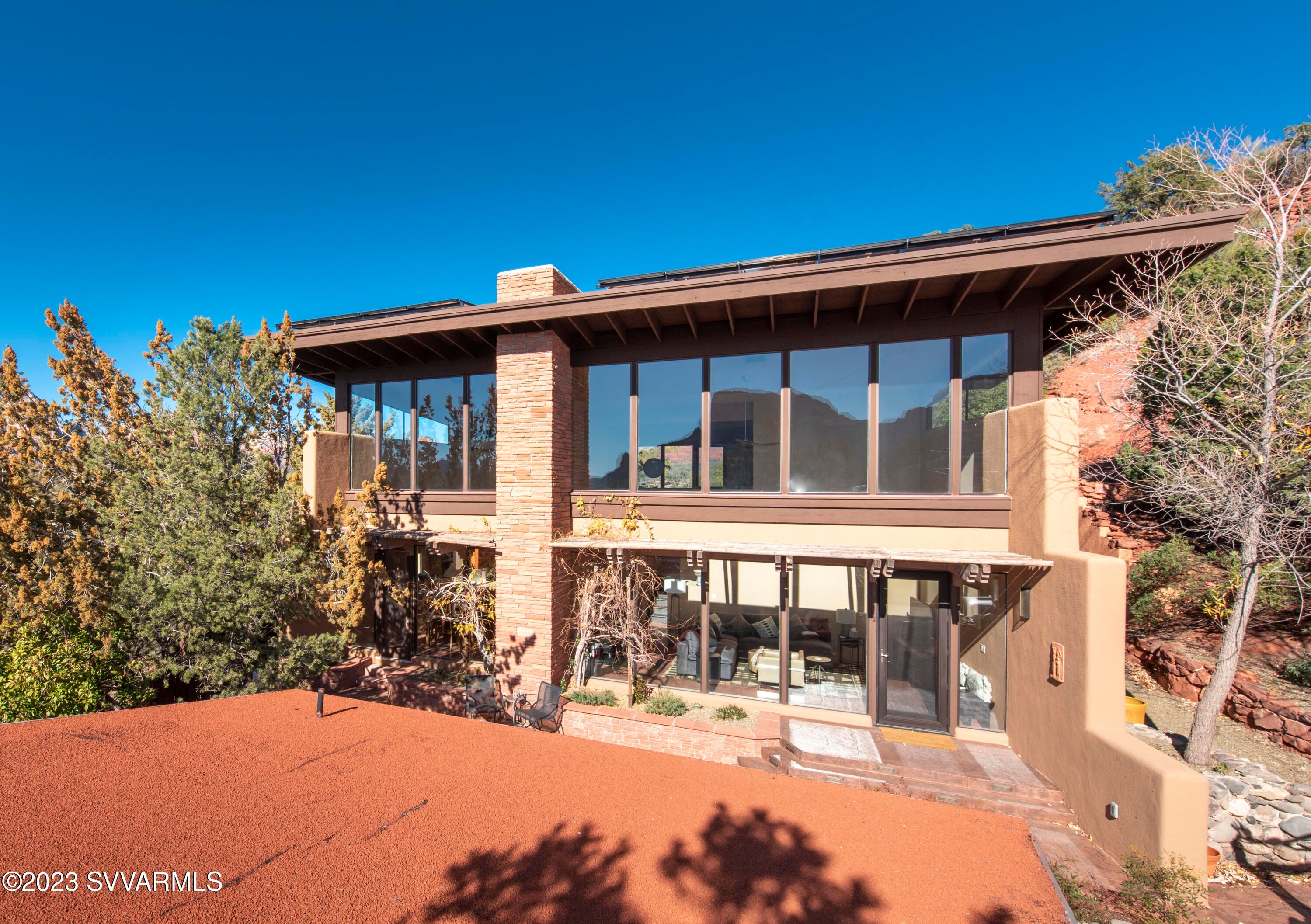 40 Pinewood Drive
