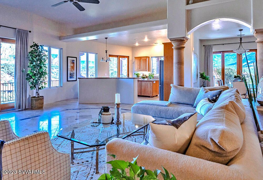 227 Les Springs Drive