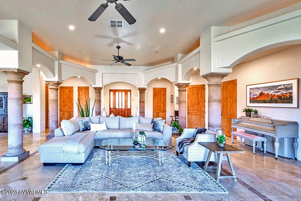 227 Les Springs Drive