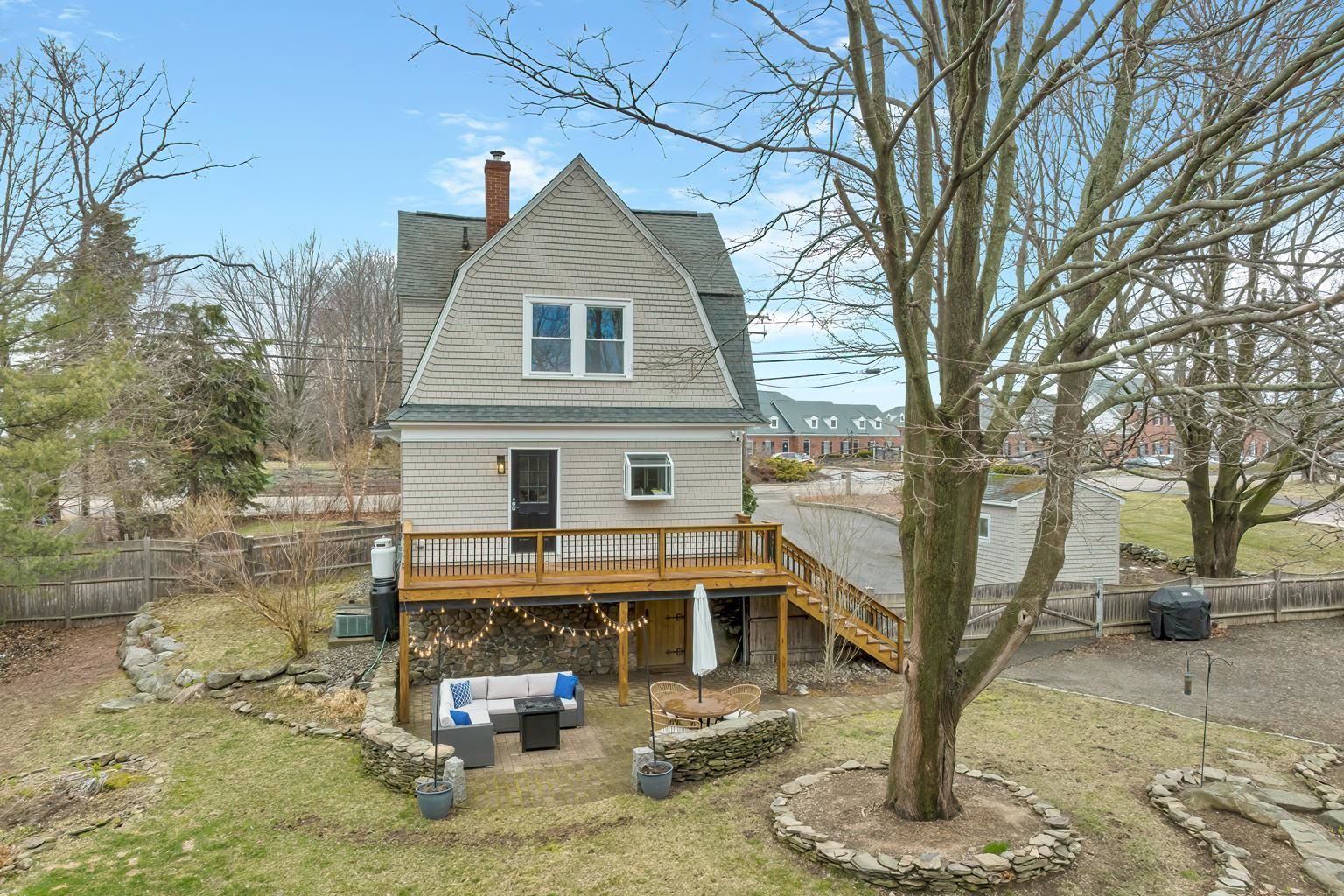 888 Greenland Road