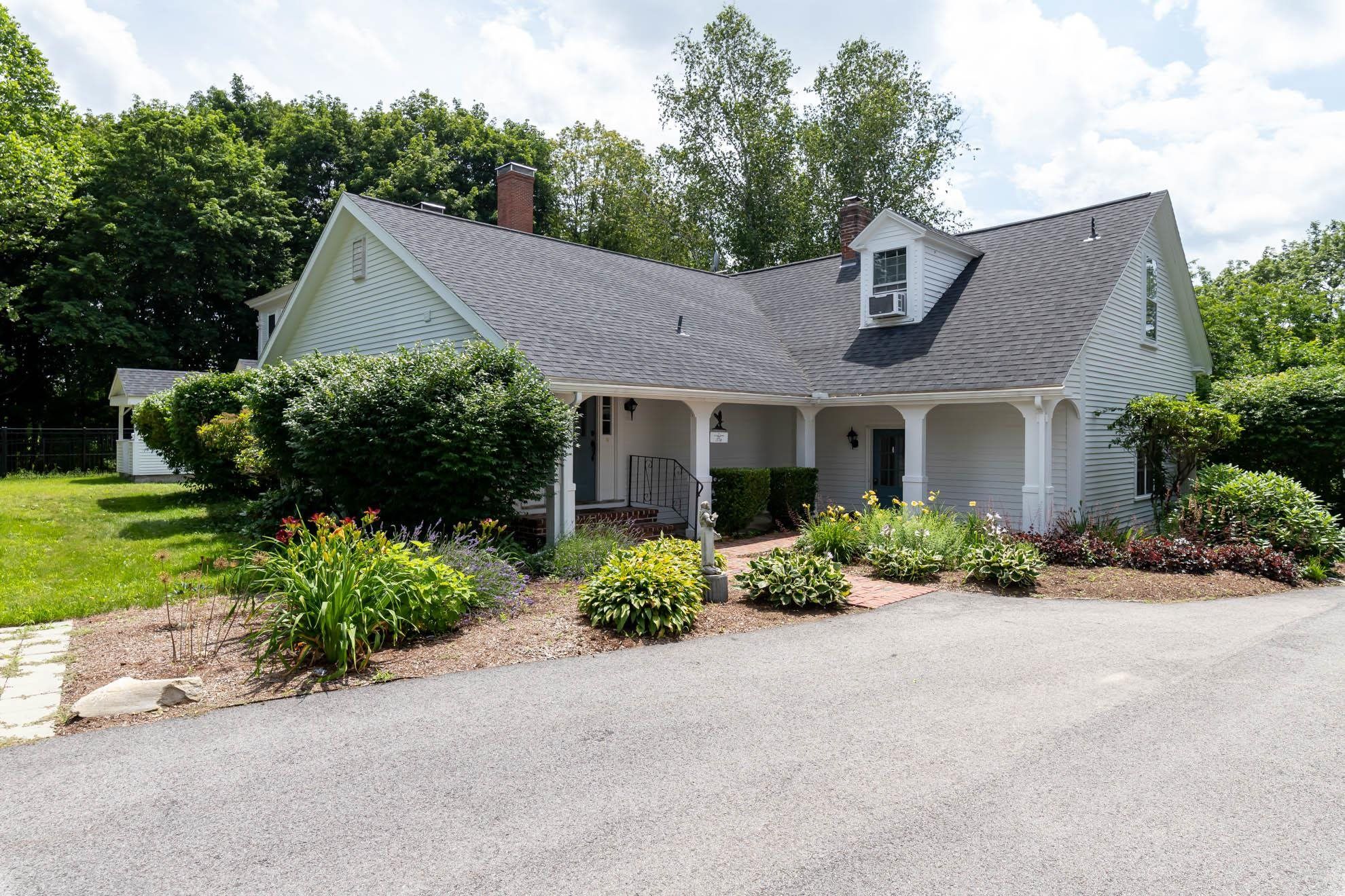 267 North River Road