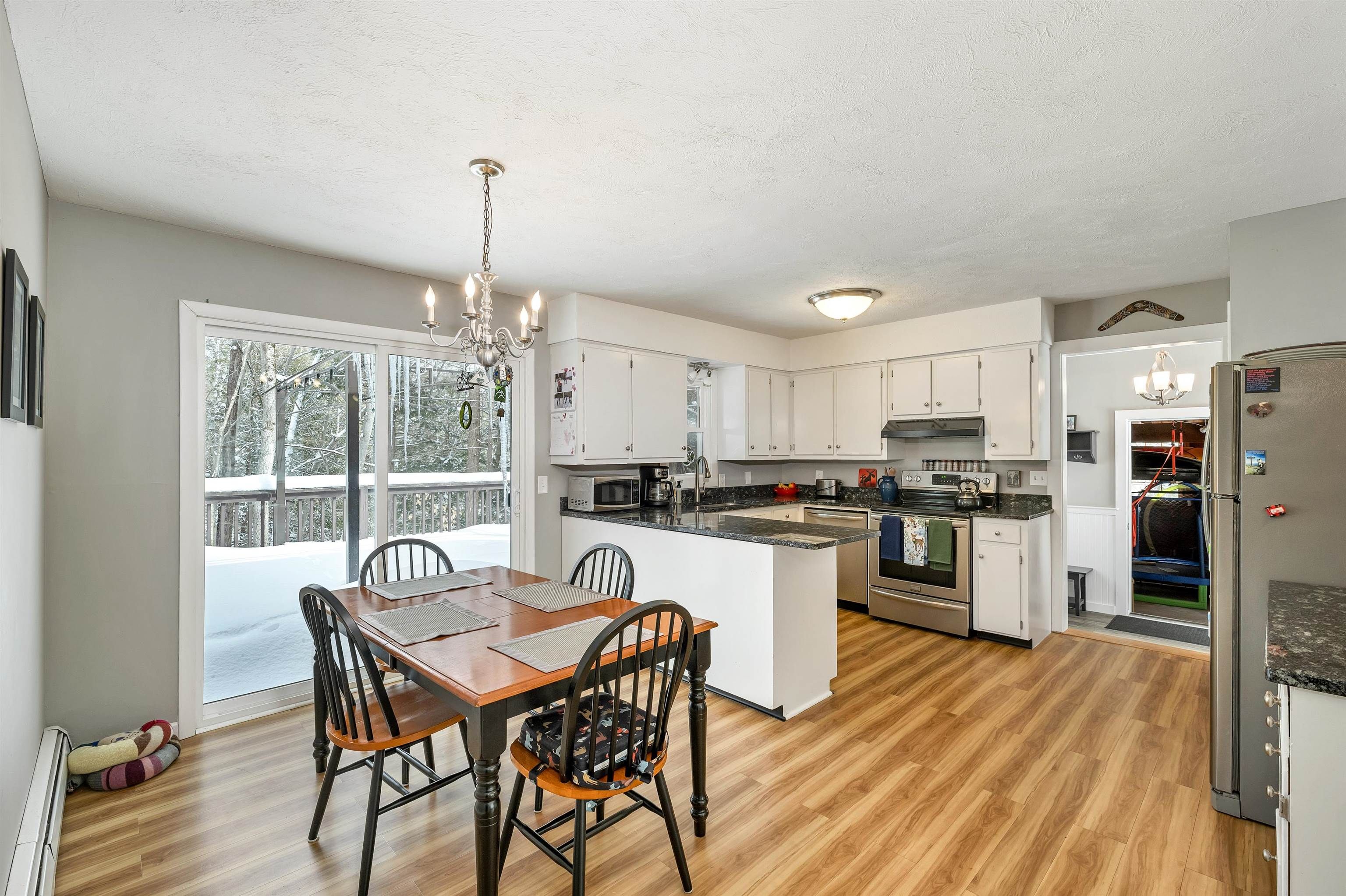 8 Hilltop Drive