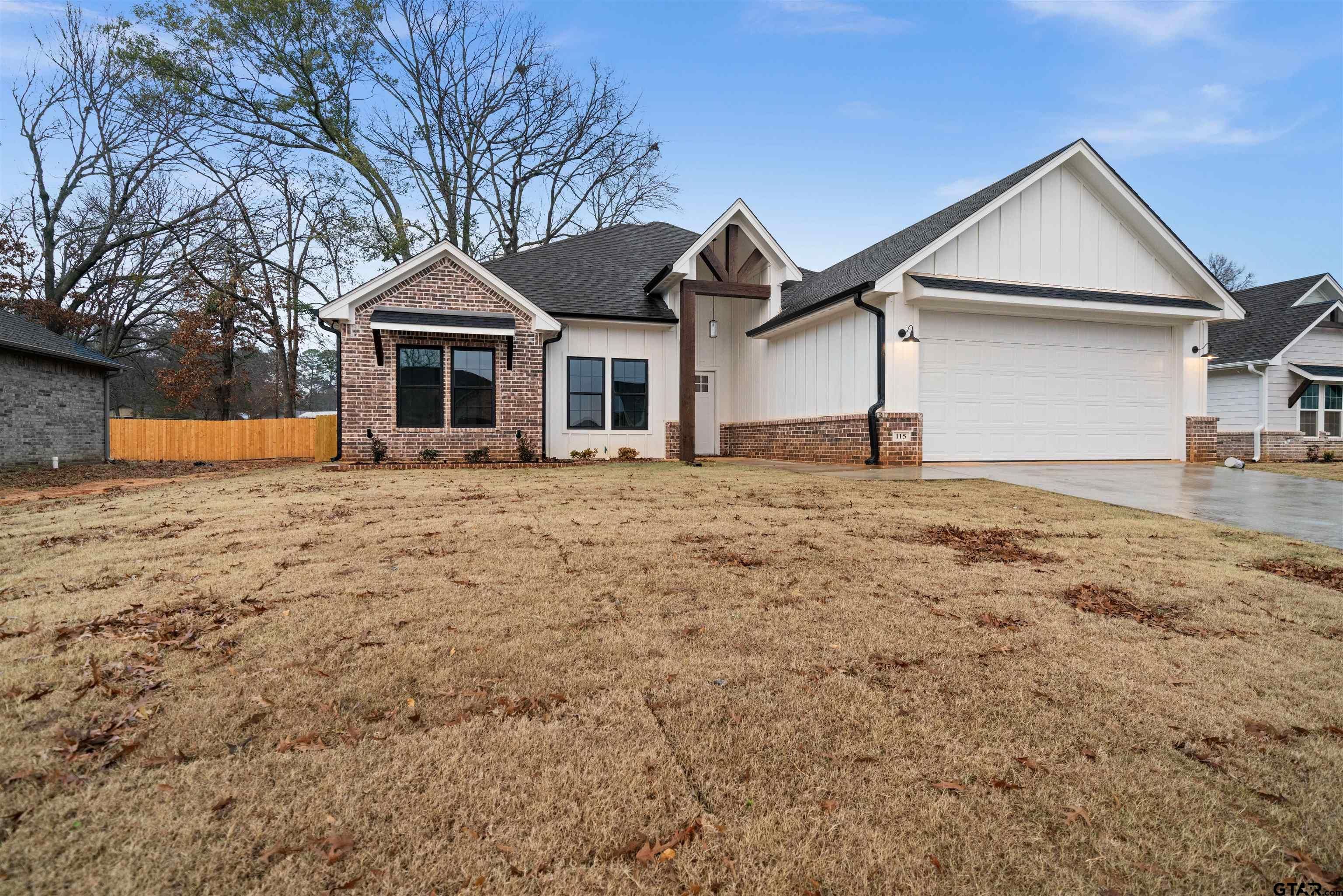 115 Rose Row Ln