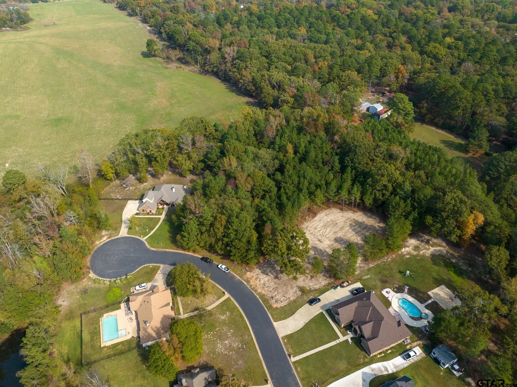 10857 Deer Creek Drive