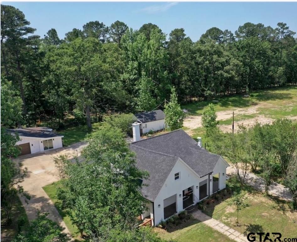 19762 HWY 271 (2 HOMES)