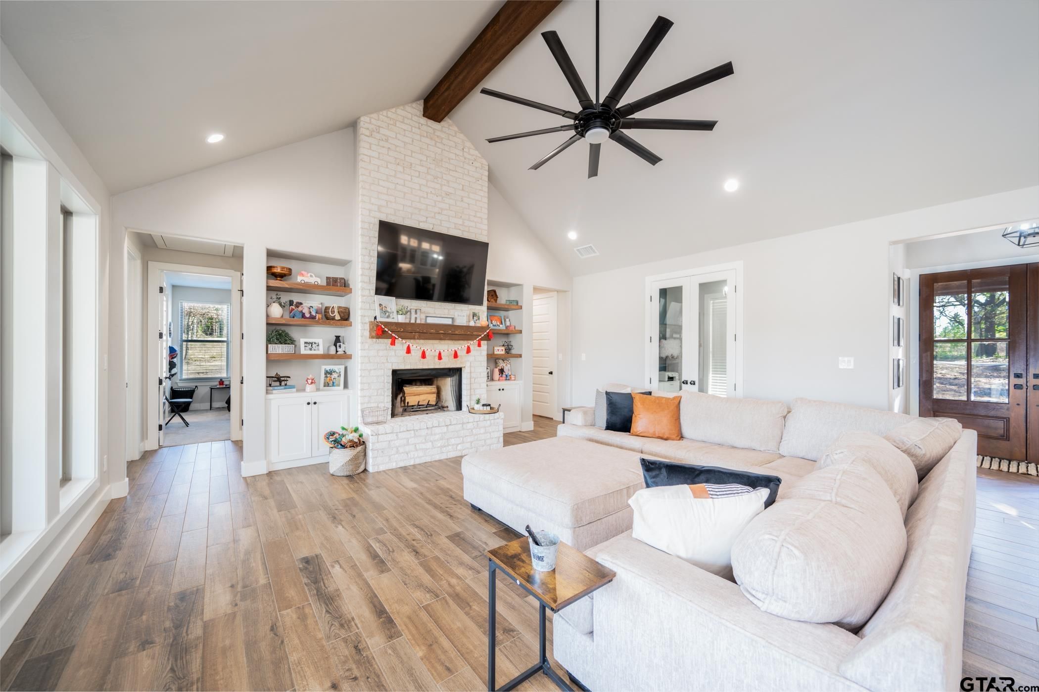 331 Oscar Ragon Rd