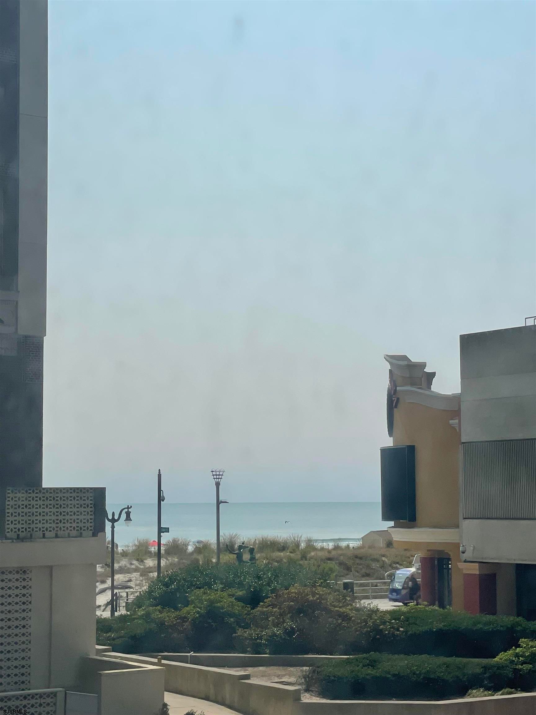2715 Boardwalk