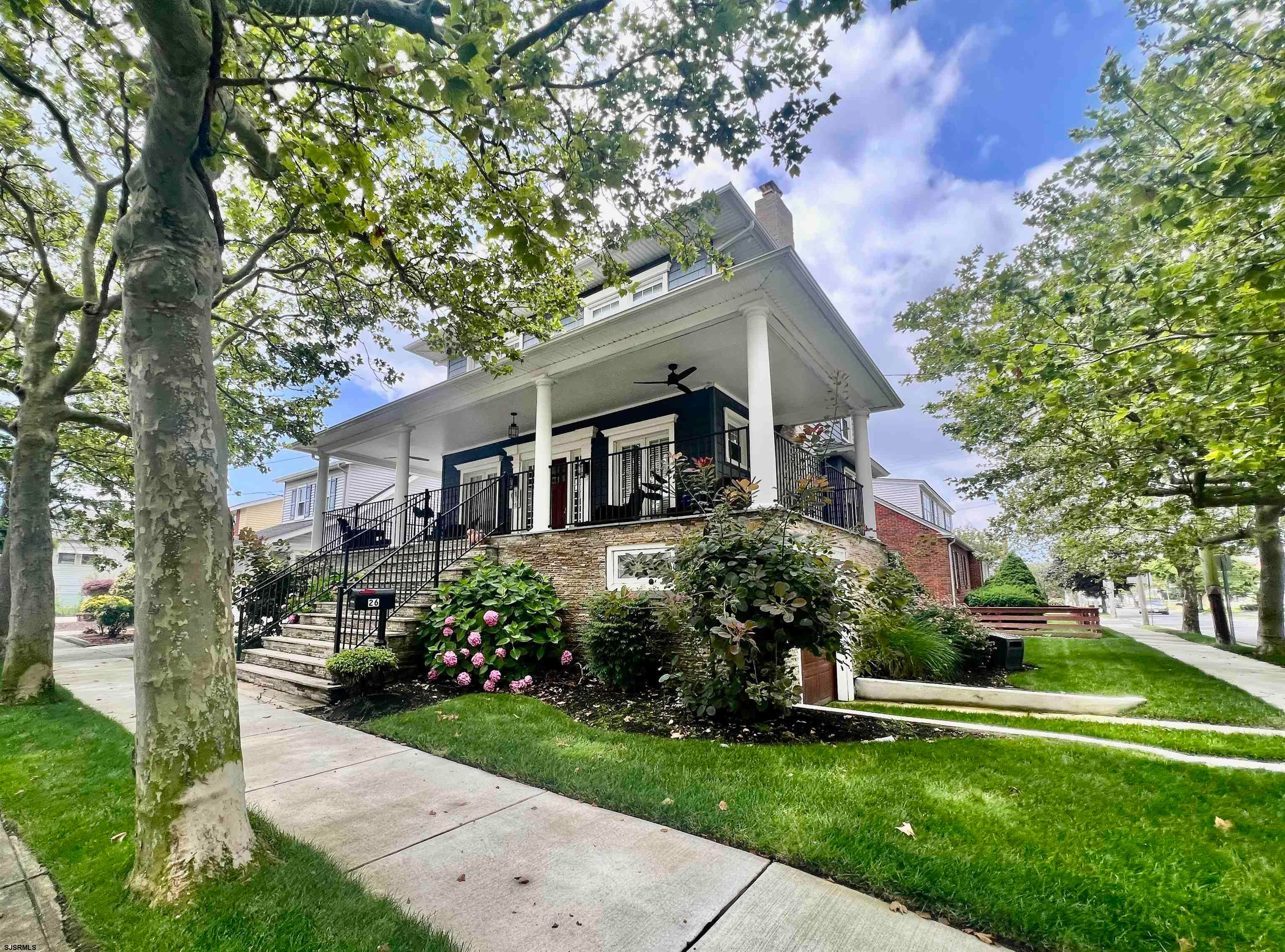 26 N Richards Ave