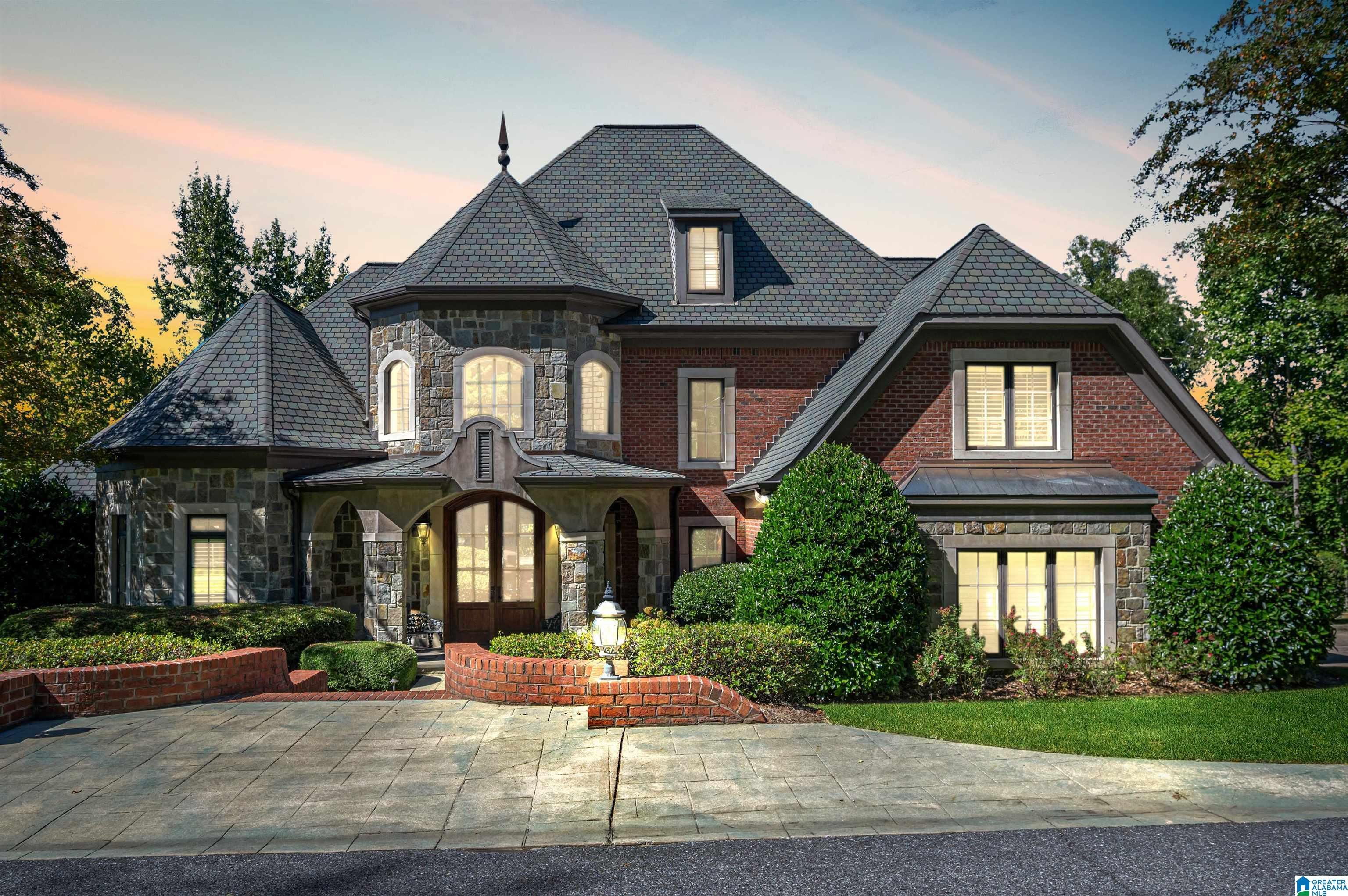 1421 WOODRIDGE COVE