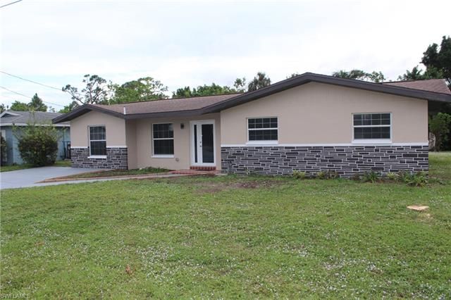 1849 Inlet Dr