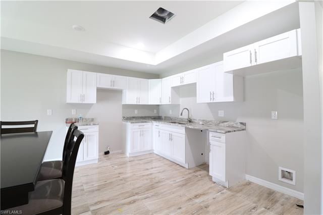 4821/4823 Leonard Blvd S