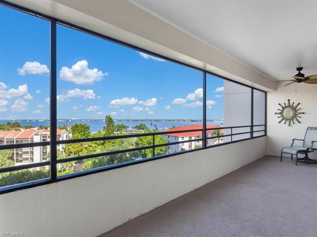 5260 S Landings Dr 805