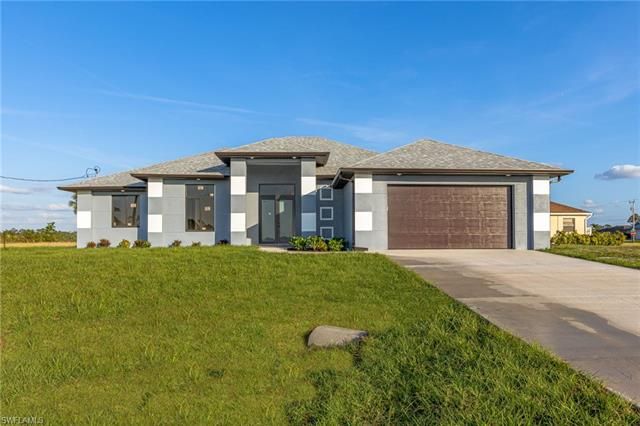 3909 NW 34th Pl