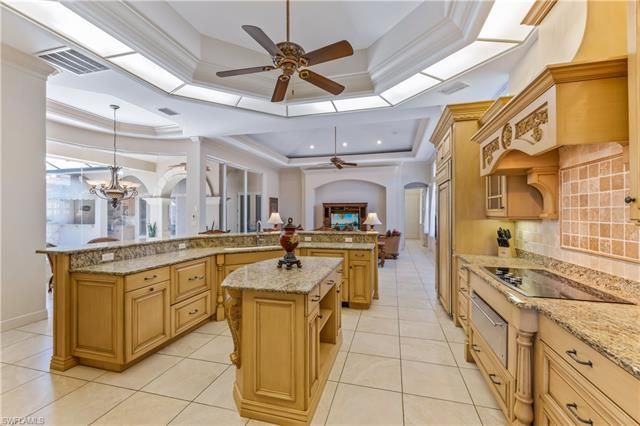 3810 River Point Dr