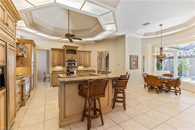 3810 River Point Dr