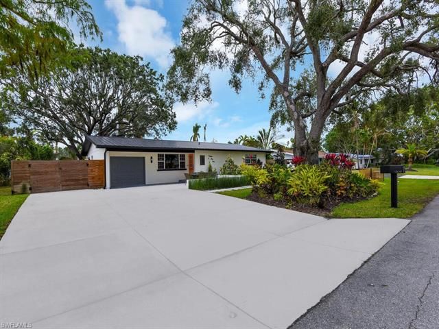 1309 Sunbury Dr
