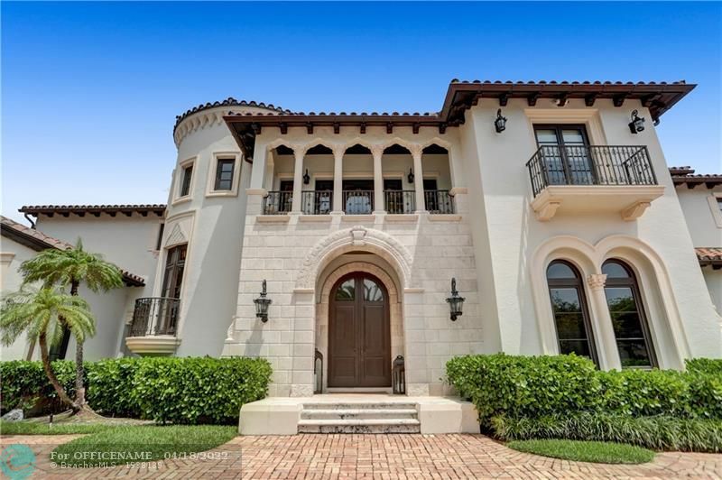 2571 Del Lago Dr