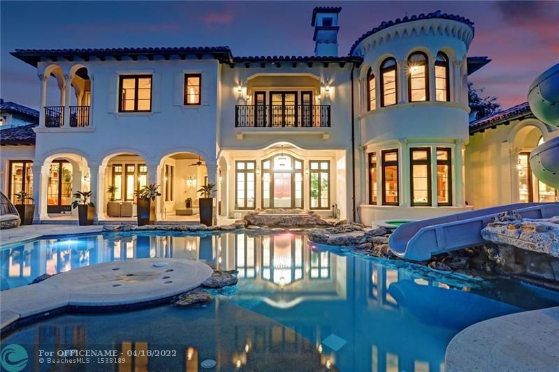 2571 Del Lago Dr
