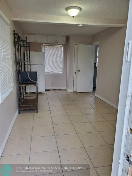 206 NE 13th St