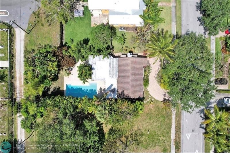 South Florida Home Search 3 1000 SE 11th Ct