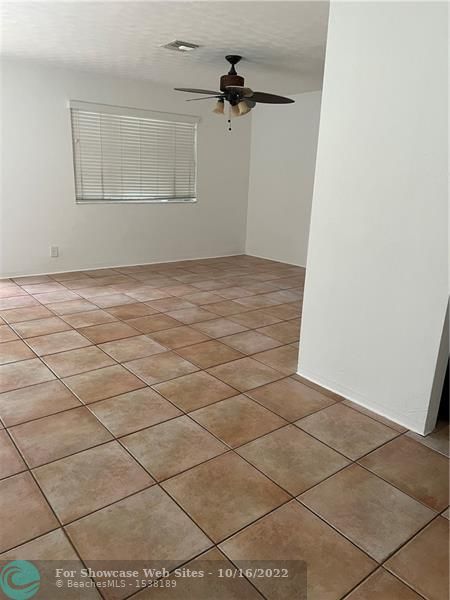 South Florida Home Search 4 1000 SE 11th Ct