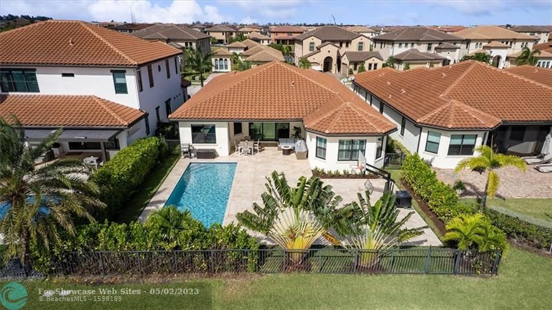 12140 Lake House Ln
