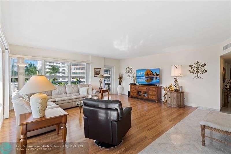 3750 Galt Ocean Dr
