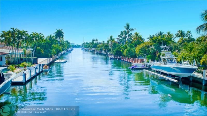 314 Isle Of Capri Dr