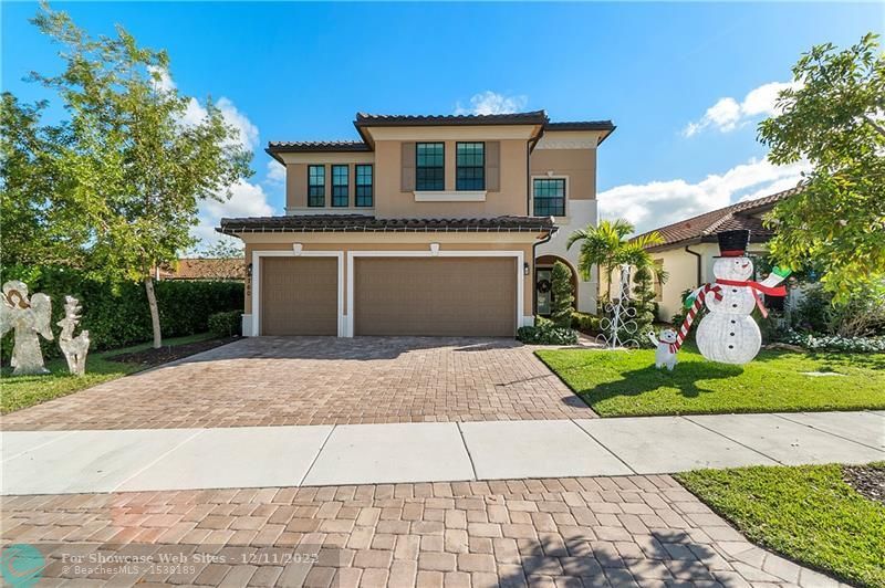 8760 E Baypoint