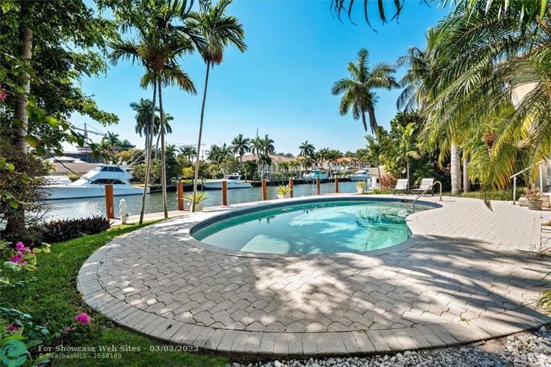 South Florida Home Search 3 2542 Lucille Drive