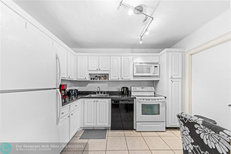 2940 N Course Dr