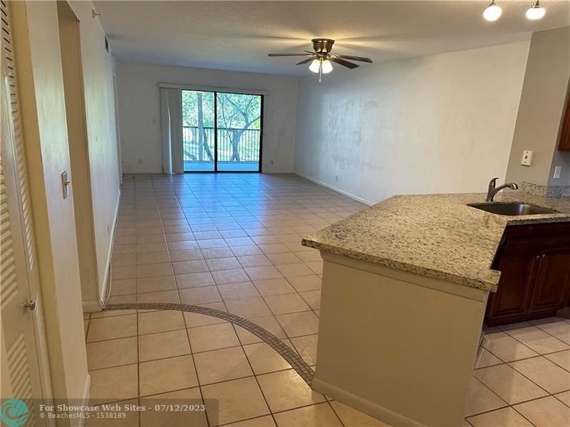 2112 S Cypress Bend Dr