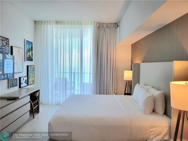 4111 S Ocean Dr