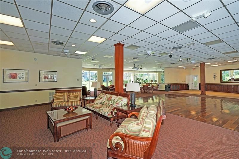 2731 NE 14th Street Cswy