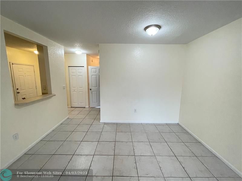 1103 Golden Lakes Blvd