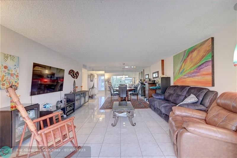 141 SE 3rd Ave