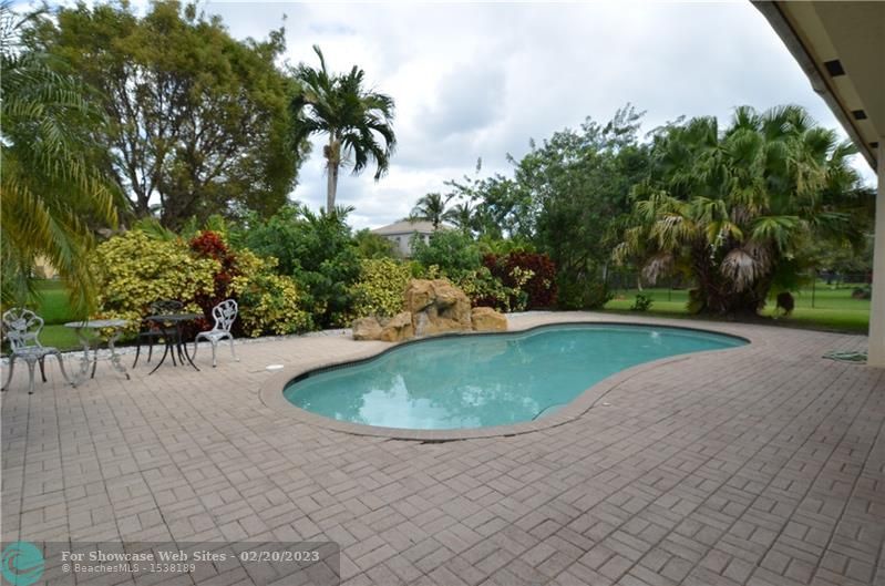 South Florida Home Search 5 13261 SW 44th St