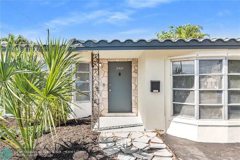 South Florida Home Search 5 3909 NW 18th Ave