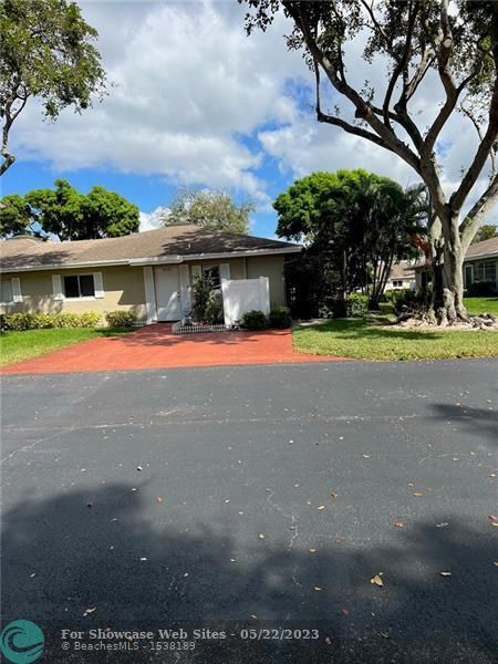 8797 Echo Ln
