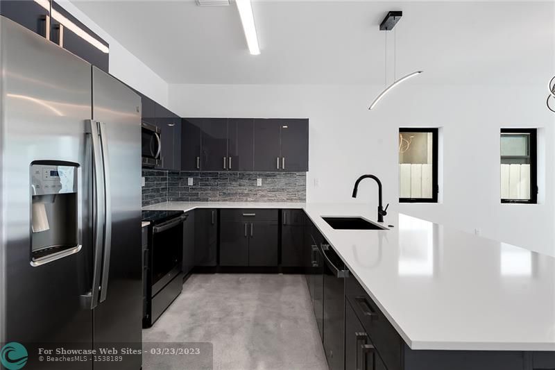 1138 NE 2nd Ave B, Fort Lauderdale, FL, 33304/$4,650 3 1138 NE 2nd Ave