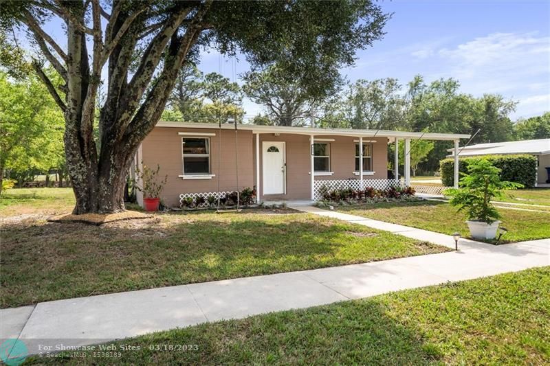 423 SW 21st Rd