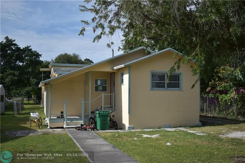 349 Cypress Ave
