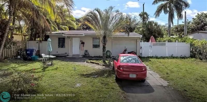 308 NE 8th Ct