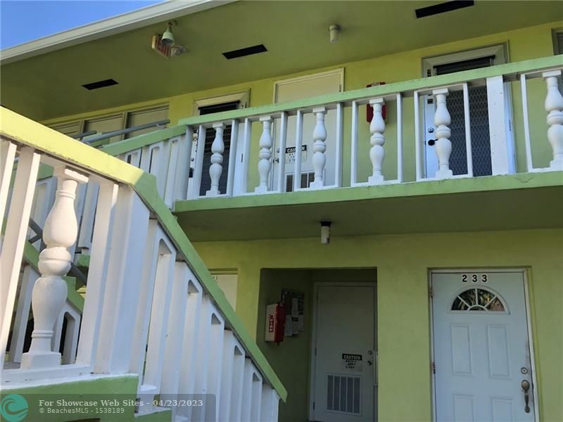 245 Windsor K