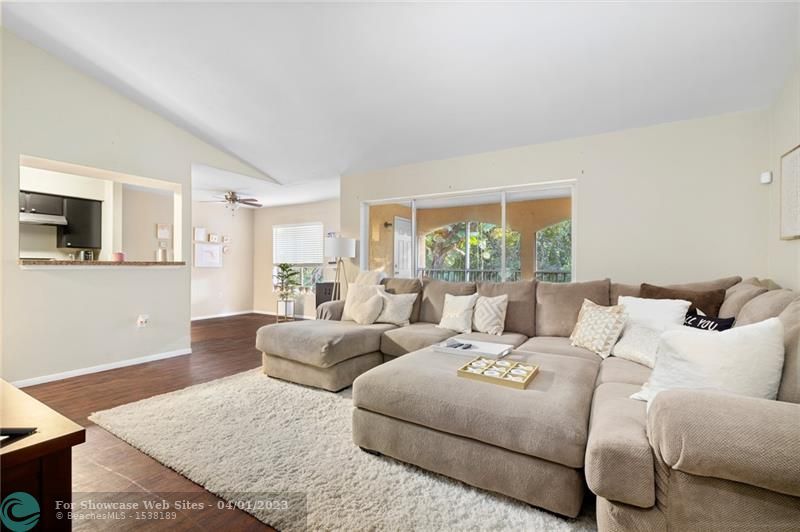 2440 NW 33rd St