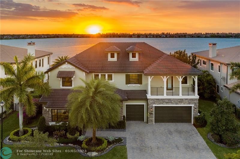South Florida Home Search 3 8585 Watercrest Cir E