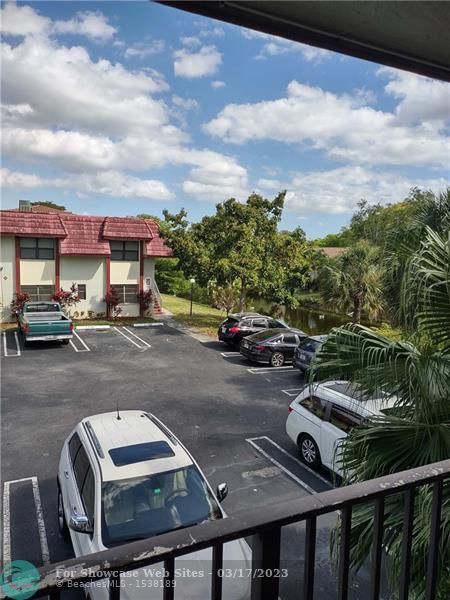 3246 NW 104th Ave