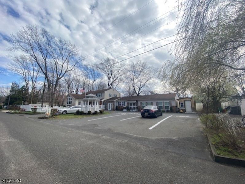111 Mckee Rd