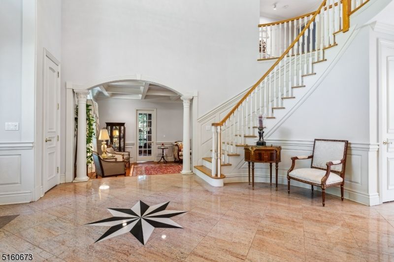 83 Pettit Pl